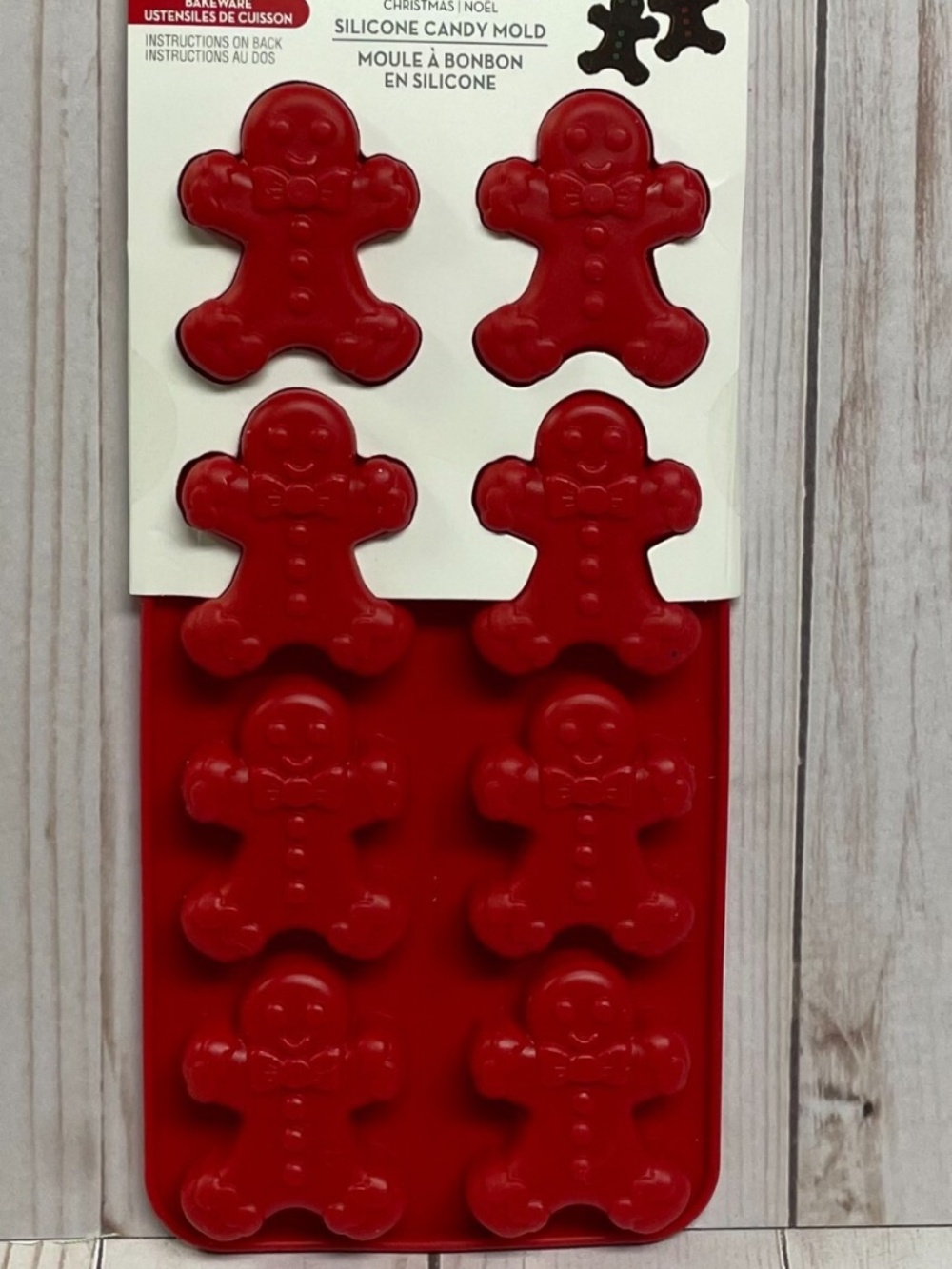 Holiday Silicone Candy Mold Chocolate Treat Butter 8 Cavity Gingerbread Men NEW
